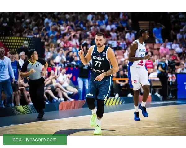 大帝复出两战砍64分统治篮坛 健康状态仍是联盟顶级战力